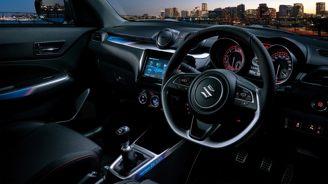 Interni della Suzuki Swift Sport ZC33S Final Edition Interni della Suzuki Swift Sport ZC33S Final Edition
