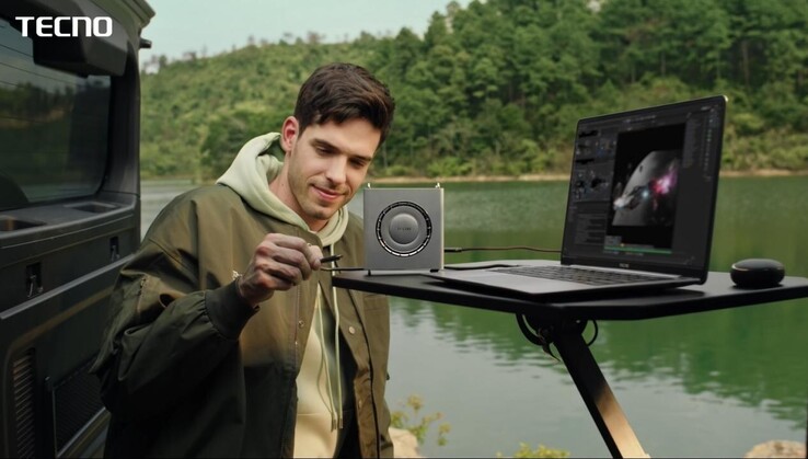 Tecno MegaBook S14 al MWC 2025 Tecno MegaBook S14