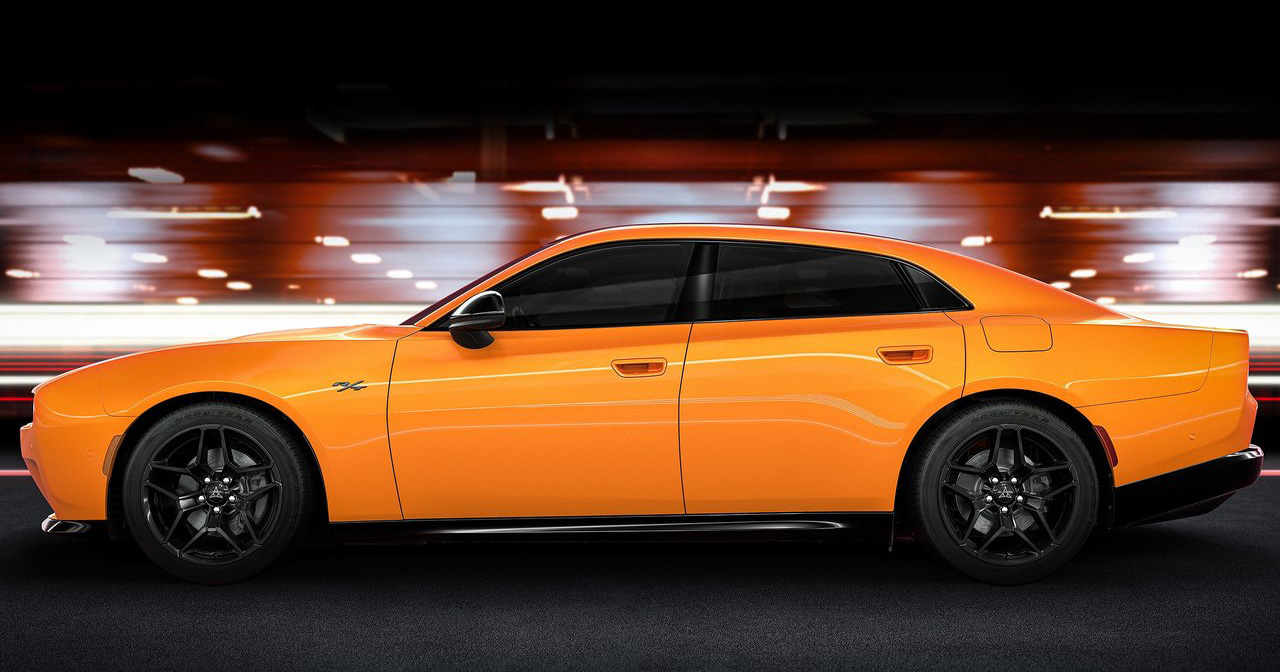 Dodge Charger Daytona 4 porte. Dodge Charger Daytona 4 porte. Foto: Dodge