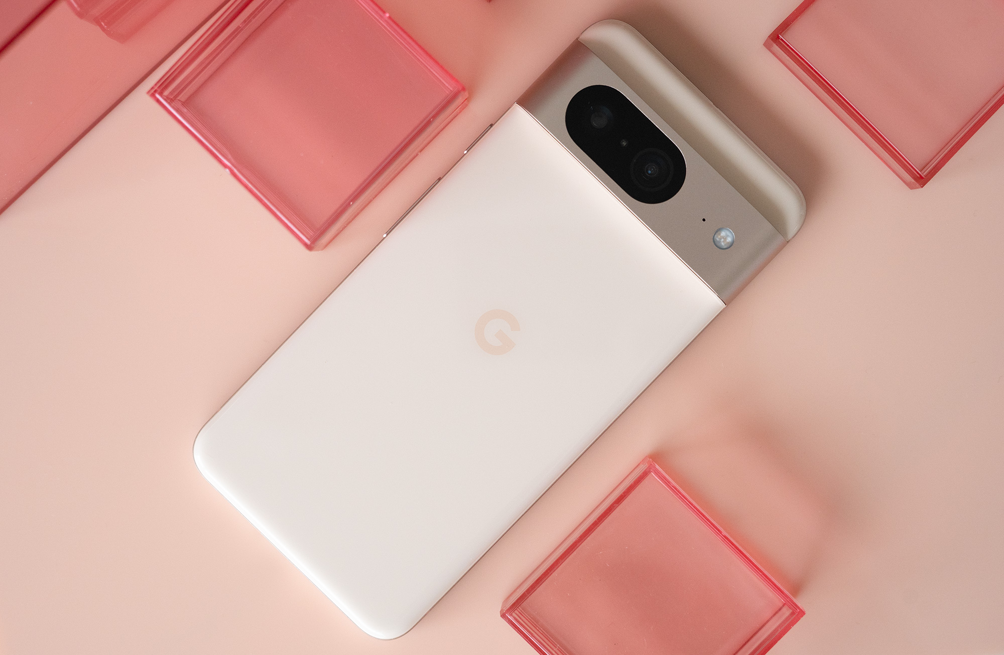 Google permetterà ai Pixel 8 di utilizzare l'intelligenza artificiale sul dispositivo, dopo tutto Google permetterà ai Pixel 8 di utilizzare l'intelligenza artificiale sul dispositivo, dopo tutto