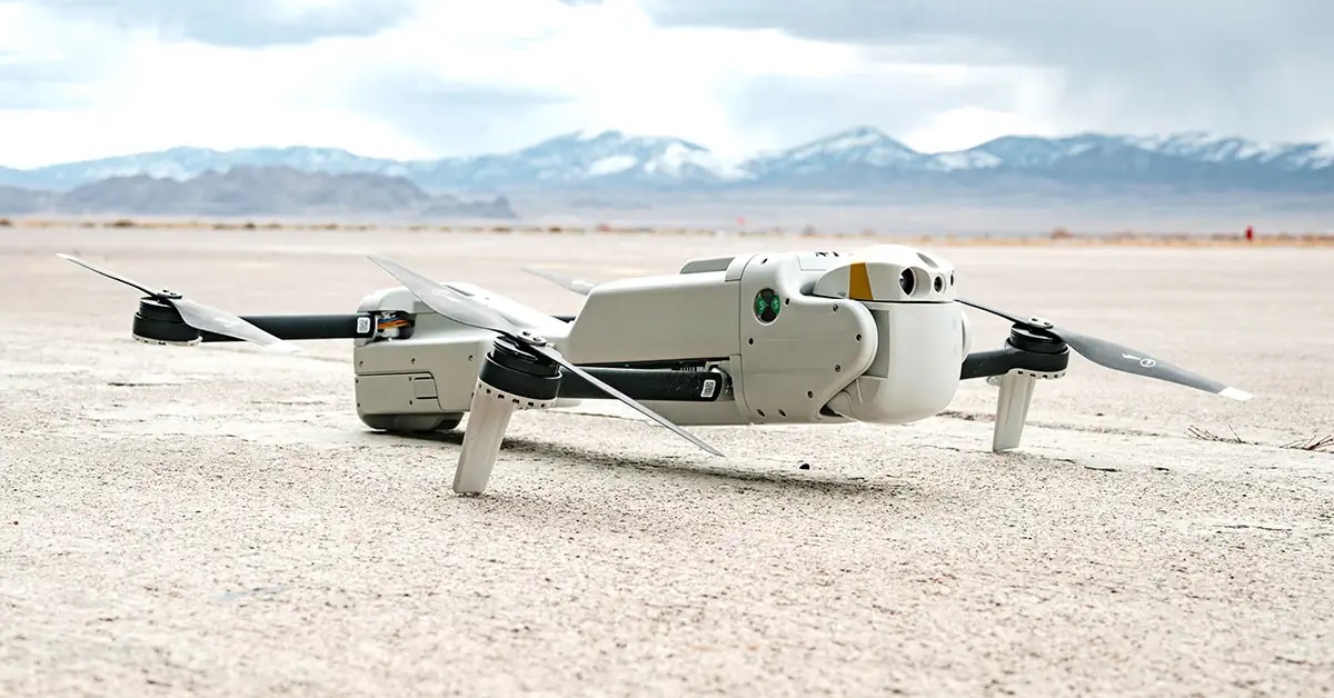 Teledyne FLIR Defence ha presentato il Rogue 1, un drone d'assalto ad alta tecnologia dotato di un innovativo sistema di prevenzione delle esplosioni.