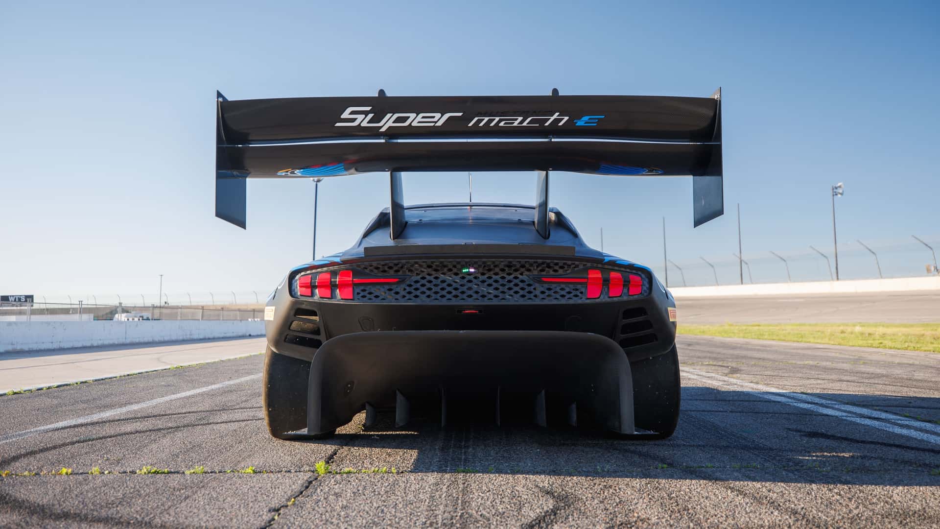 Ford Mustang Mach-E in competizione.