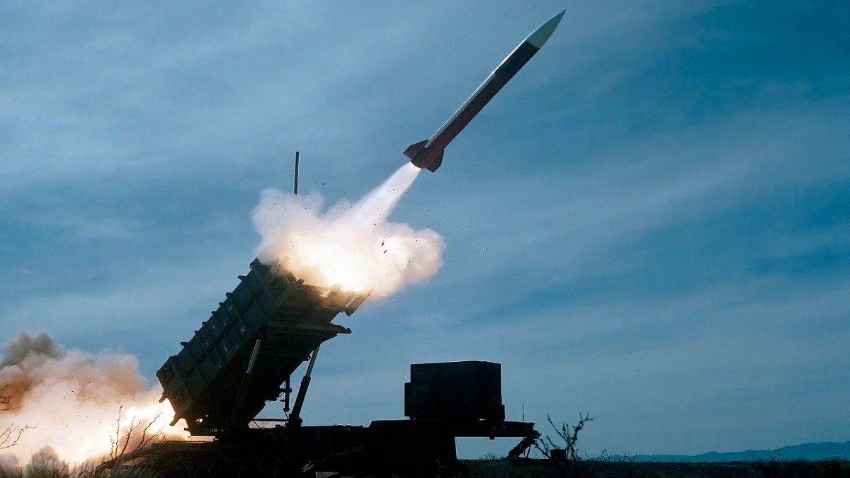Bloomberg: Gli Stati Uniti hanno in programma l'invio di un'ulteriore batteria di SAM Patriot e di radar in Ucraina nel prossimo futuro Bloomberg: Gli Stati Uniti hanno in programma l'invio di un'ulteriore batteria di SAM Patriot e di radar in Ucraina nel prossimo futuro
