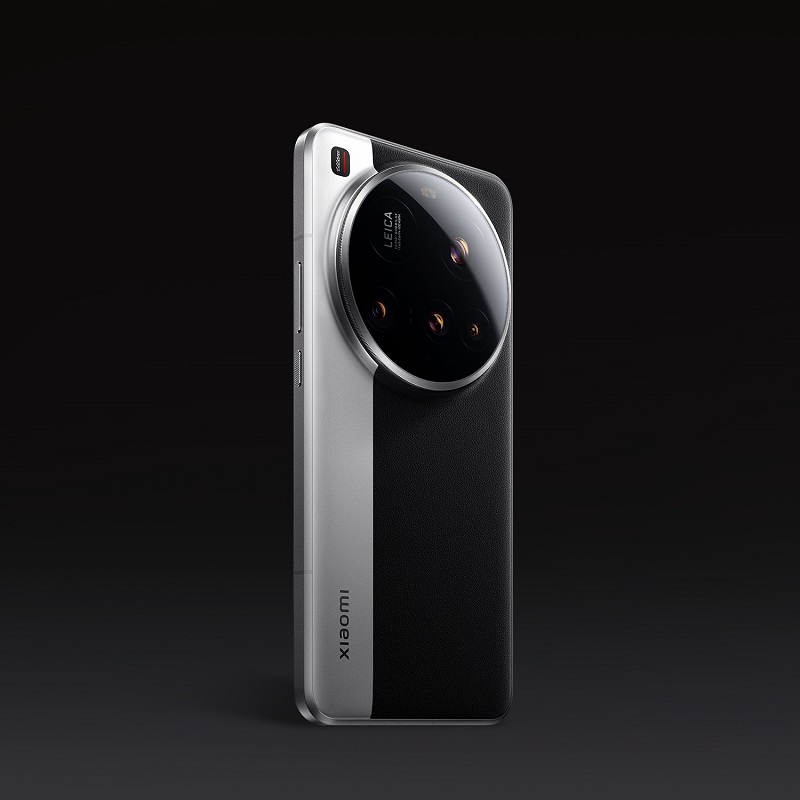Xiaomi 15 Ultra 3 Render