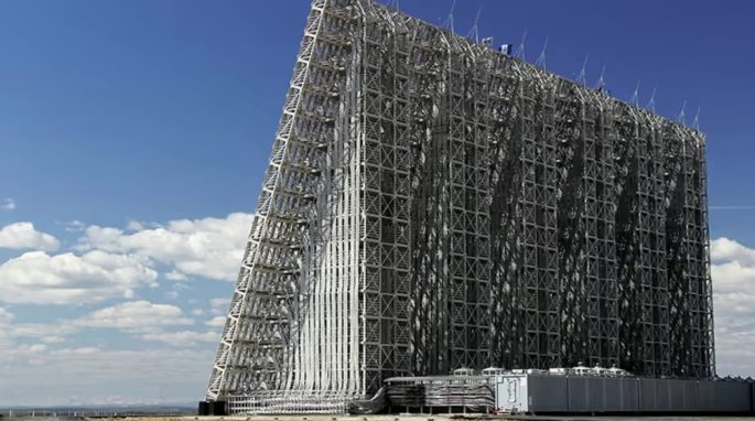 I droni ucraini hanno colpito una cruciale stazione radar russa a 1.800 chilometri dal confine: nuovo record di portata dell'attacco-4