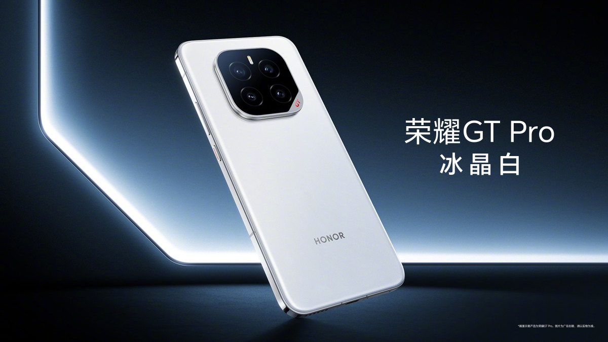 Immagine dello smartphone Honor GT Pro con modulo della fotocamera riprogettato Immagine dello smartphone Honor GT Pro con modulo della fotocamera riprogettato