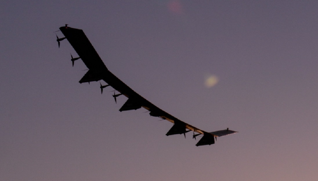AeroVironment ha riferito di aver effettuato con successo i test di volo del suo nuovo drone stratosferico Horus A, dotato di pannelli solari. AeroVironment ha riferito di aver effettuato con successo i test di volo del suo nuovo drone stratosferico Horus A, dotato di pannelli solari.