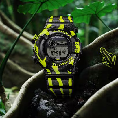 Parte frontale dell'orologio Casio G-Shock Frogman GW-8200TPF-1
