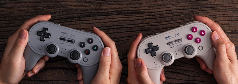 8BitDo Pro 3 controller in different colours 8BitDo Pro 3 controller in different colours