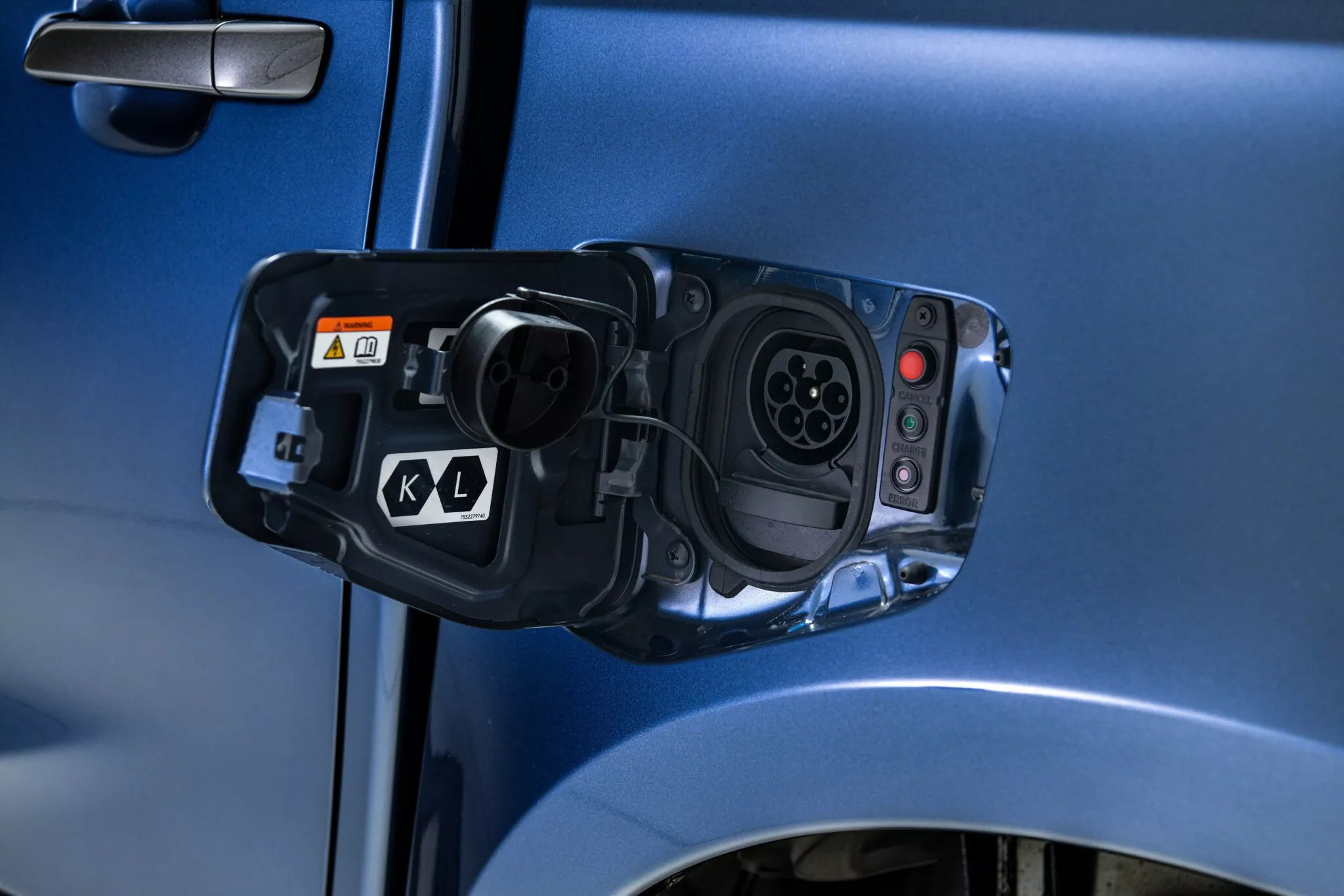Immagine Isuzu D-Max EV con carico