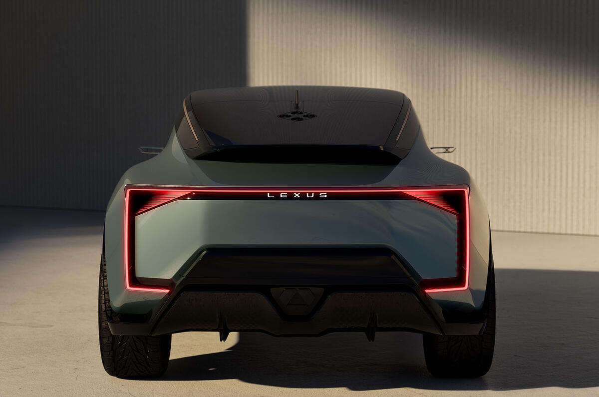 Retro del Lexus LS Coupé