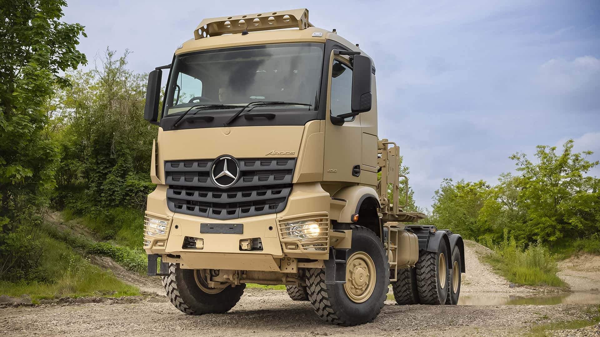 Mercedes-Benz Arocs 4042 AS 6x6 Mercedes-Benz Arocs 4042 AS 6x6, camion dell'esercito