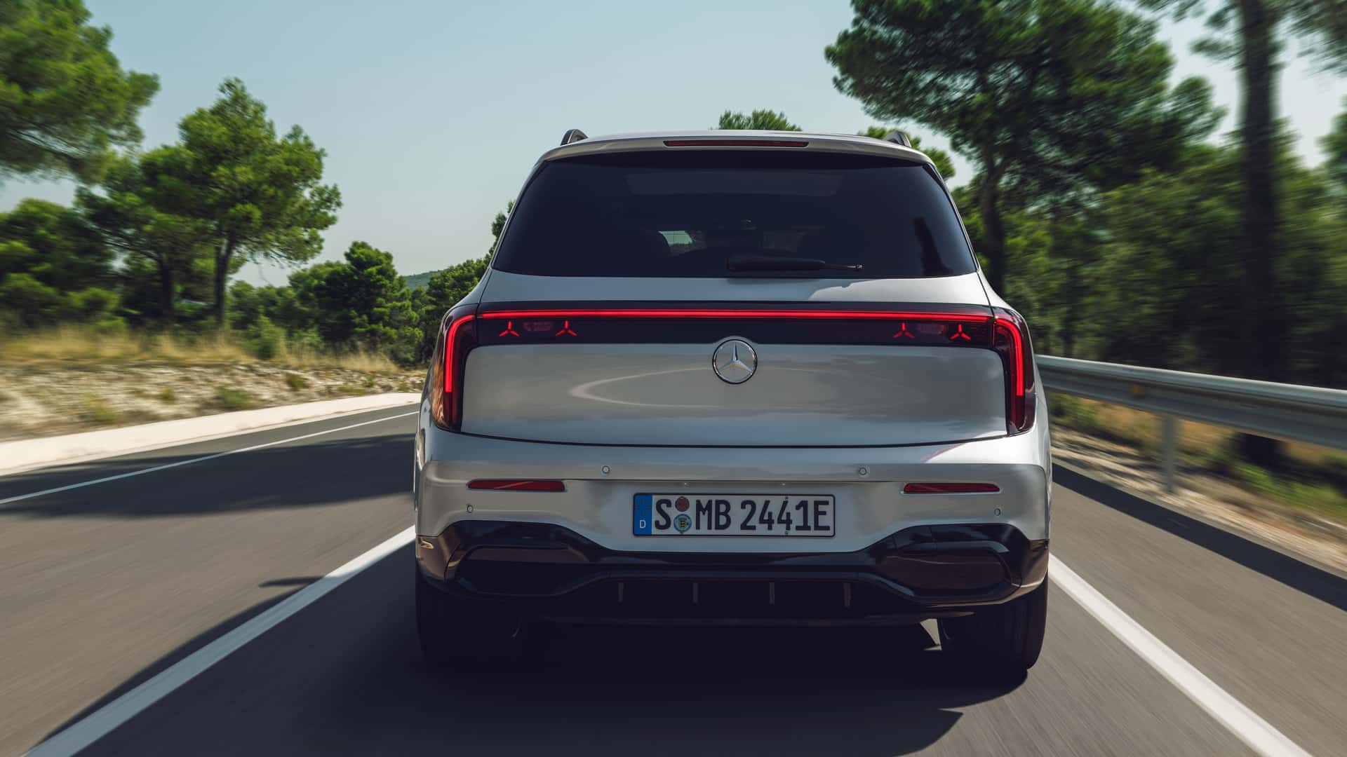 Interni della nuova Mercedes-Benz GLB 2026