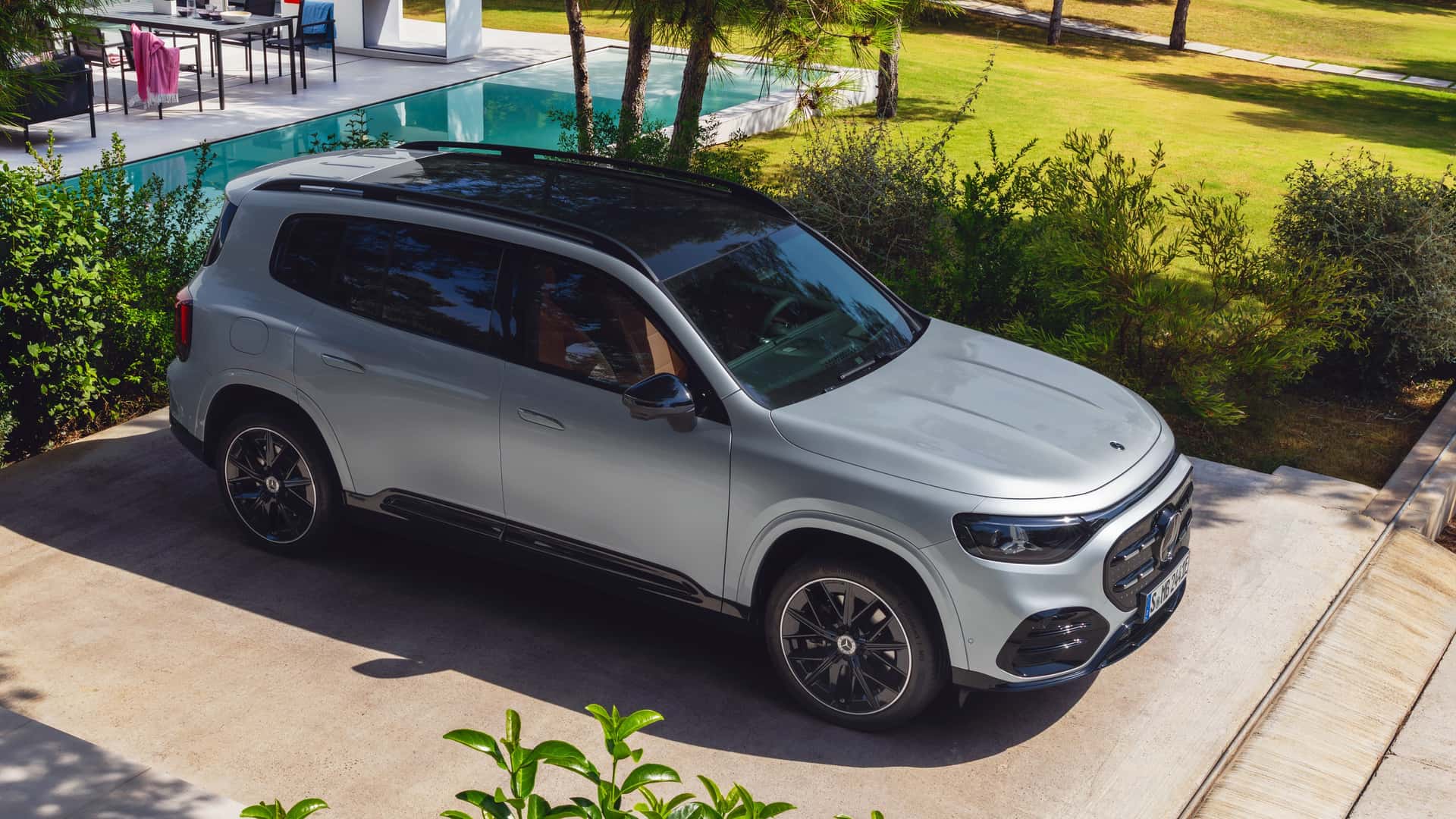 Tetto panoramico della nuova Mercedes-Benz GLB 2026