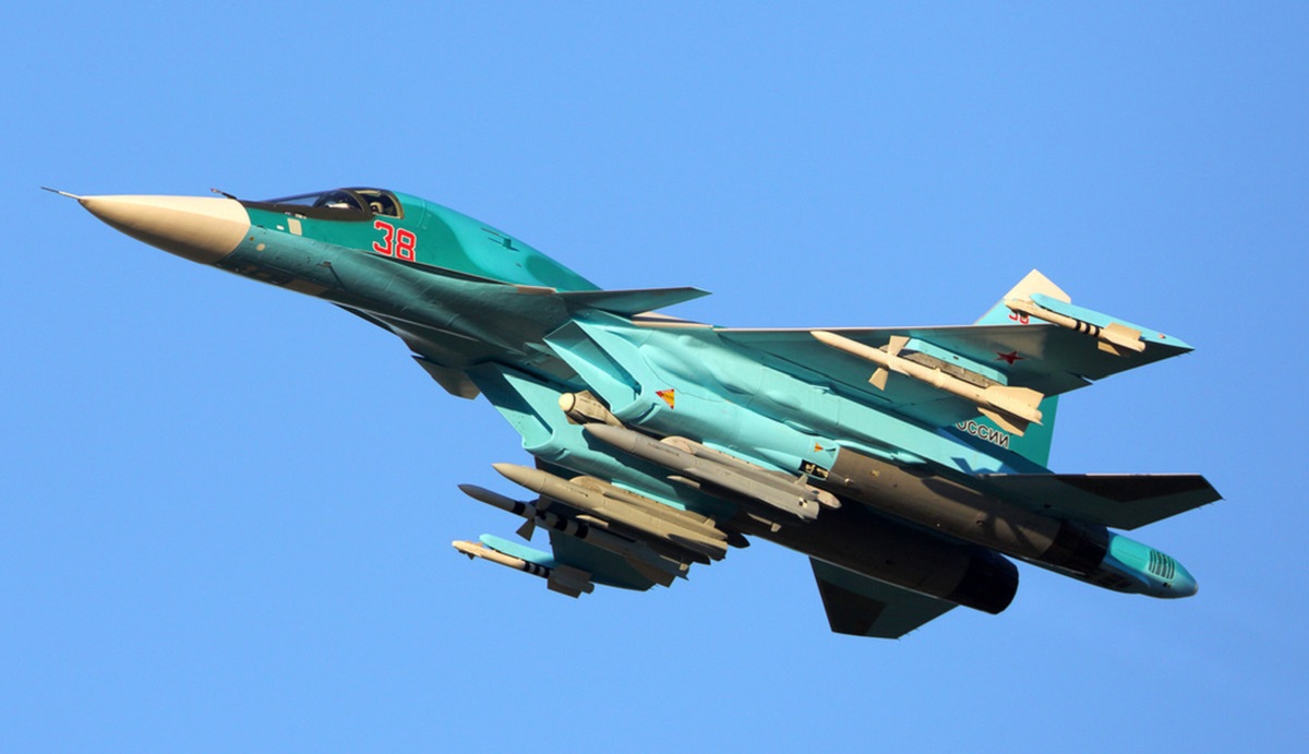 Le forze armate ucraine distruggono altri due cacciabombardieri nemici SU-34 Le forze armate ucraine distruggono altri due cacciabombardieri nemici SU-34