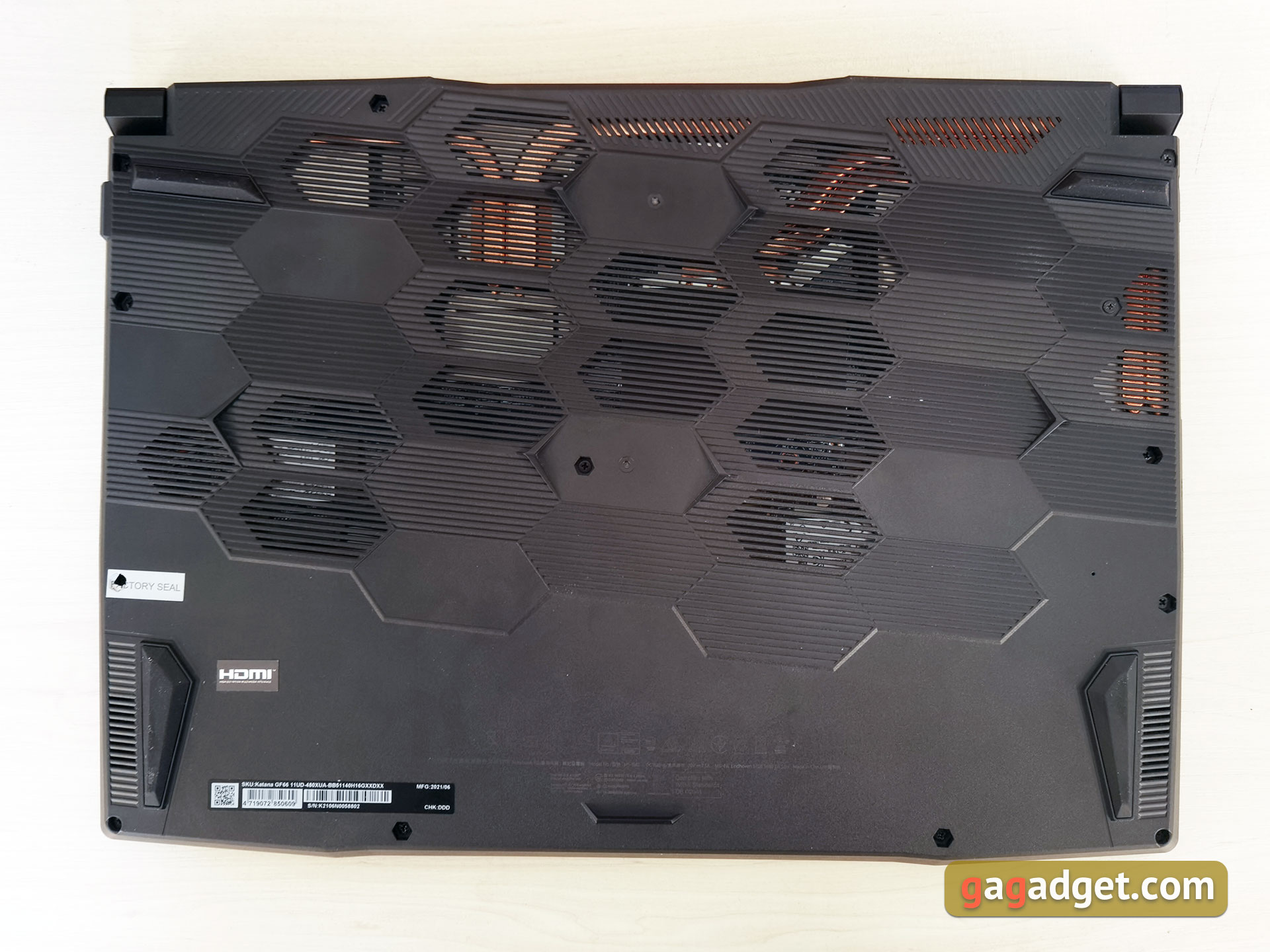 Recensione MSI Katana GF66 11UD: un'arma pratica per un samurai virtuale-18 Recensione MSI Katana GF66 11UD: un'arma pratica per un samurai virtuale-18