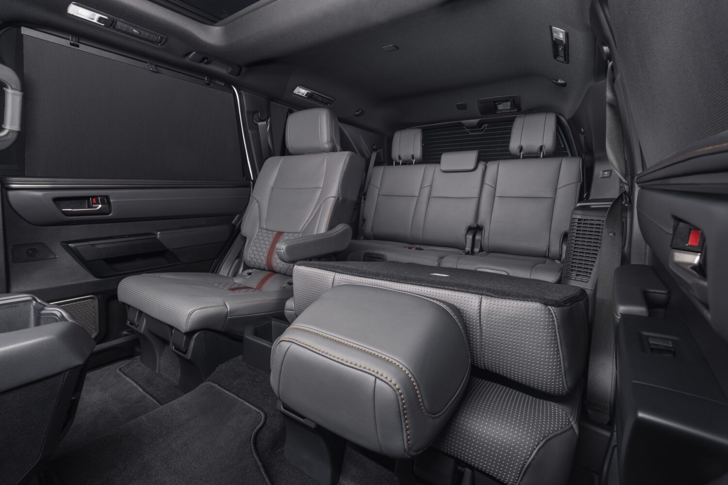 Toyota Sequoia 2026 Capstone Interno Foto 4 Toyota Sequoia 2026 Capstone Interno Foto 4