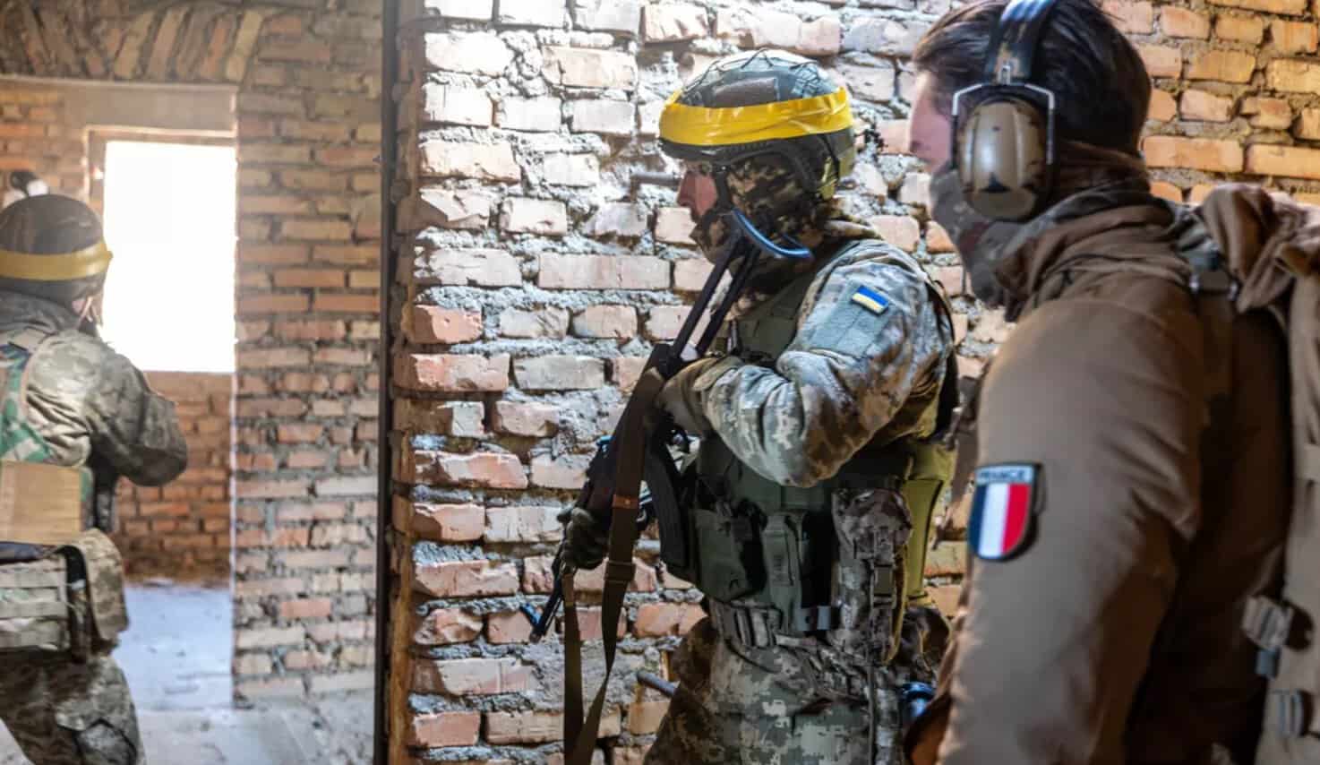 Addestramento dei militari ucraini in Francia