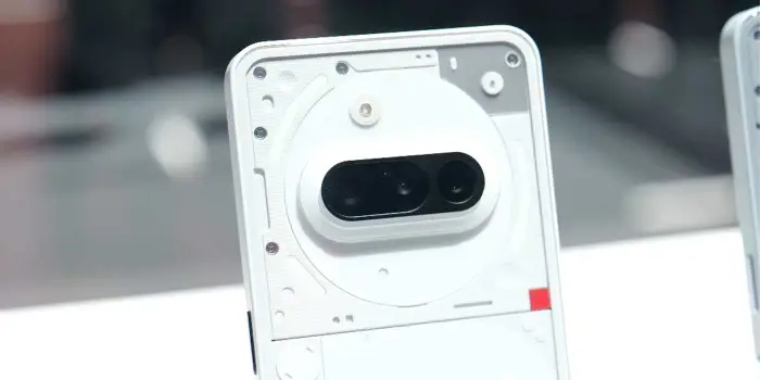 Niente Phone 3a al MWC 2025 Niente Phone 3a al MWC 2025