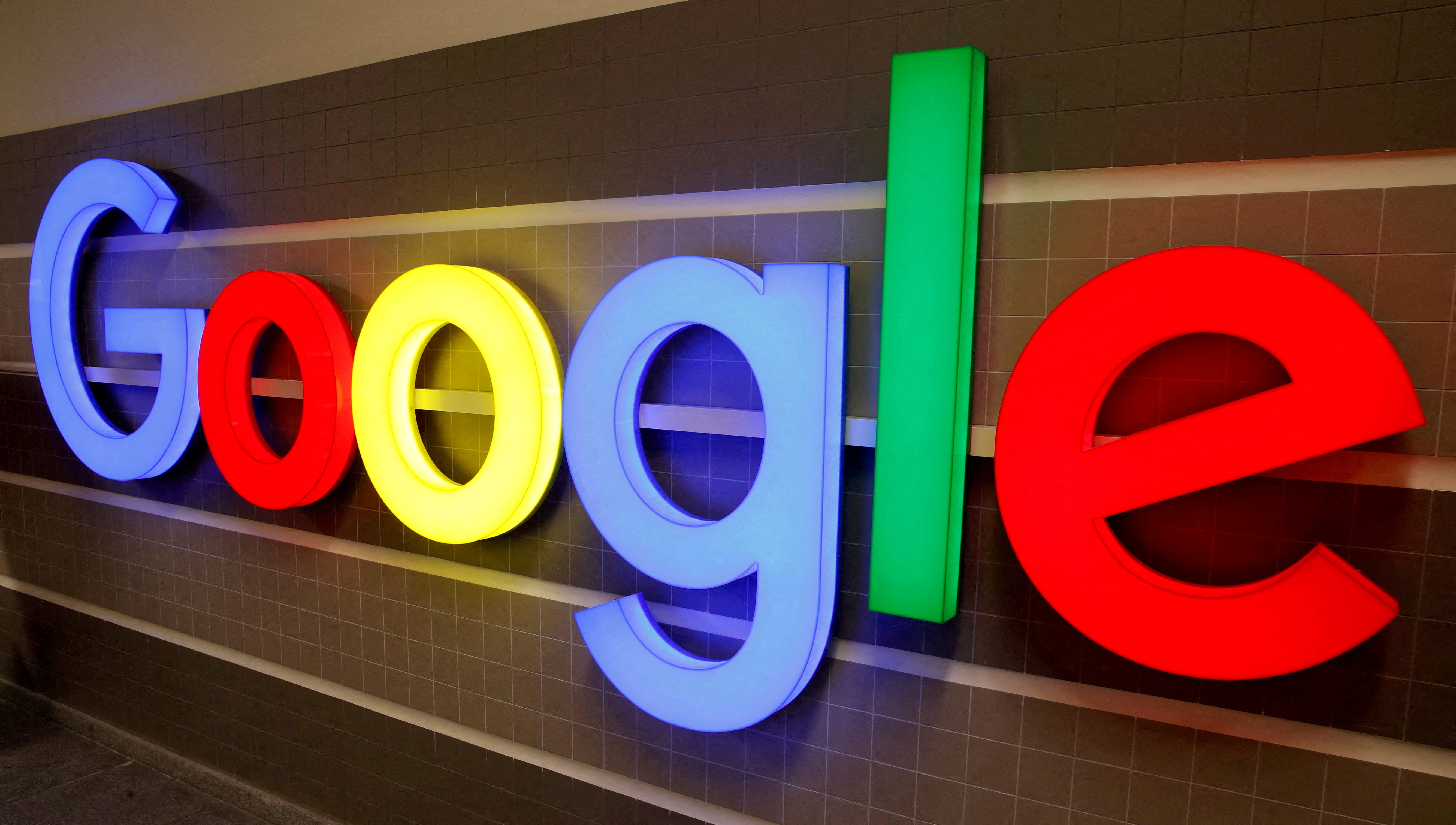 Google è in trattativa per investire centinaia di milioni di dollari nella startup Character.AI Google è in trattativa per investire centinaia di milioni di dollari nella startup Character.AI