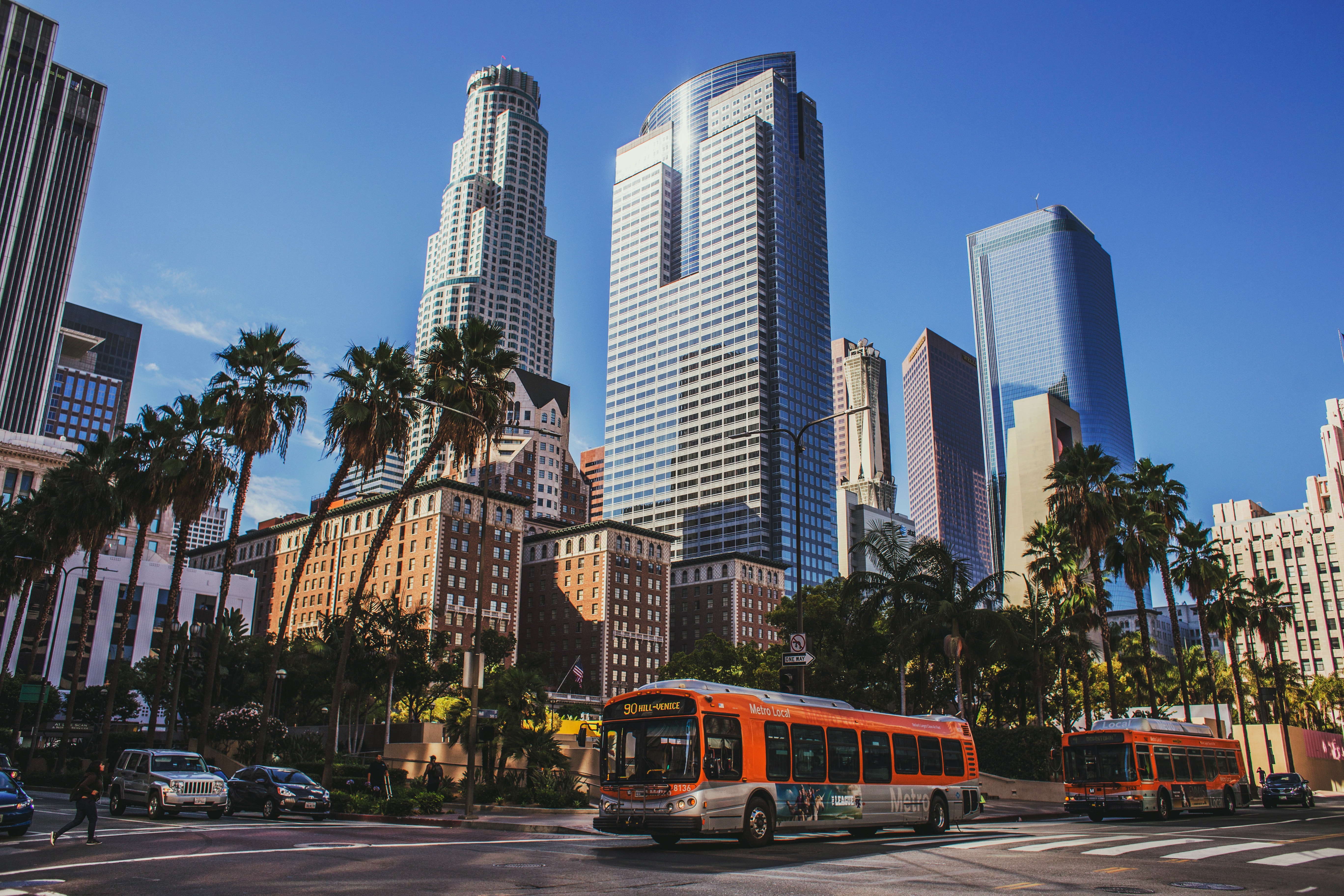 I funzionari di Los Angeles cercano di ottenere l'autorità per creare regolamenti per i taxi robotizzati I funzionari di Los Angeles cercano di ottenere l'autorità per creare regolamenti per i taxi robotizzati