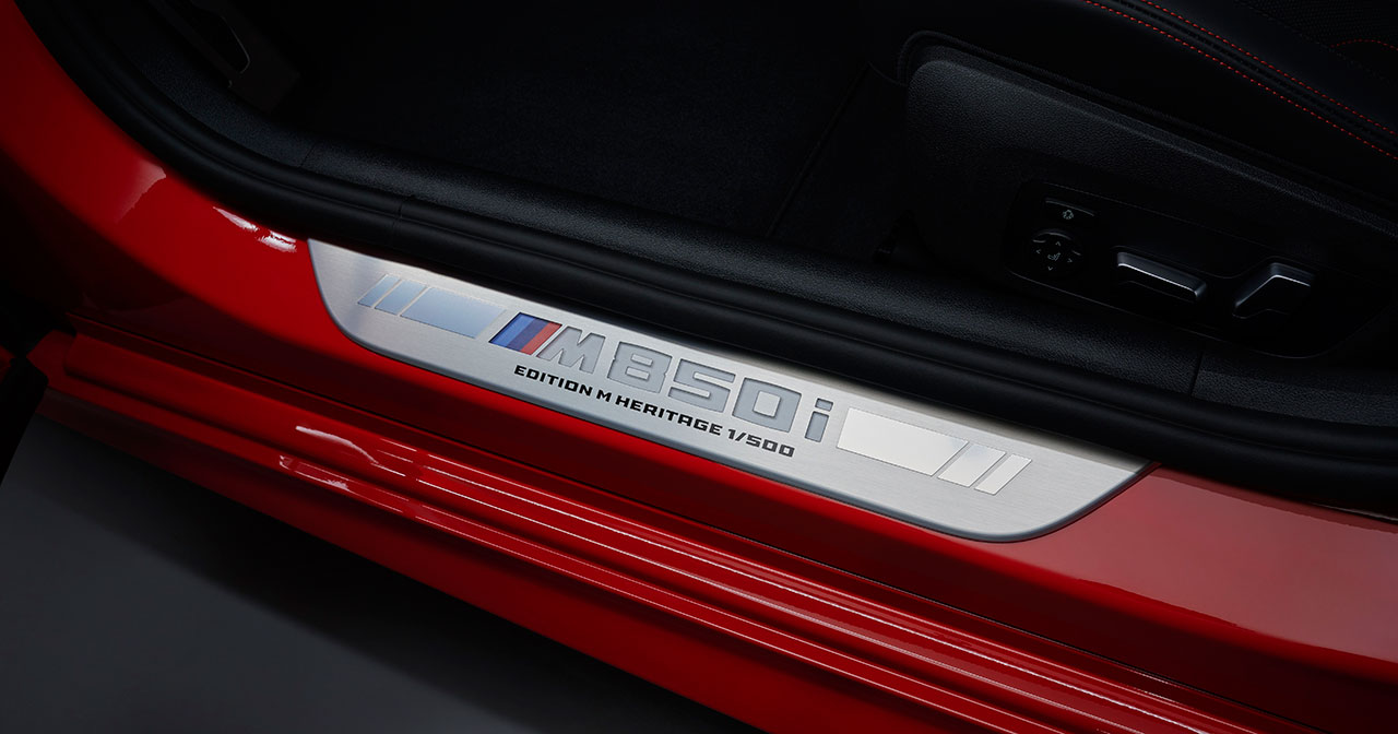 Dettagli delle rifiniture della BMW M850i Edition M Heritage