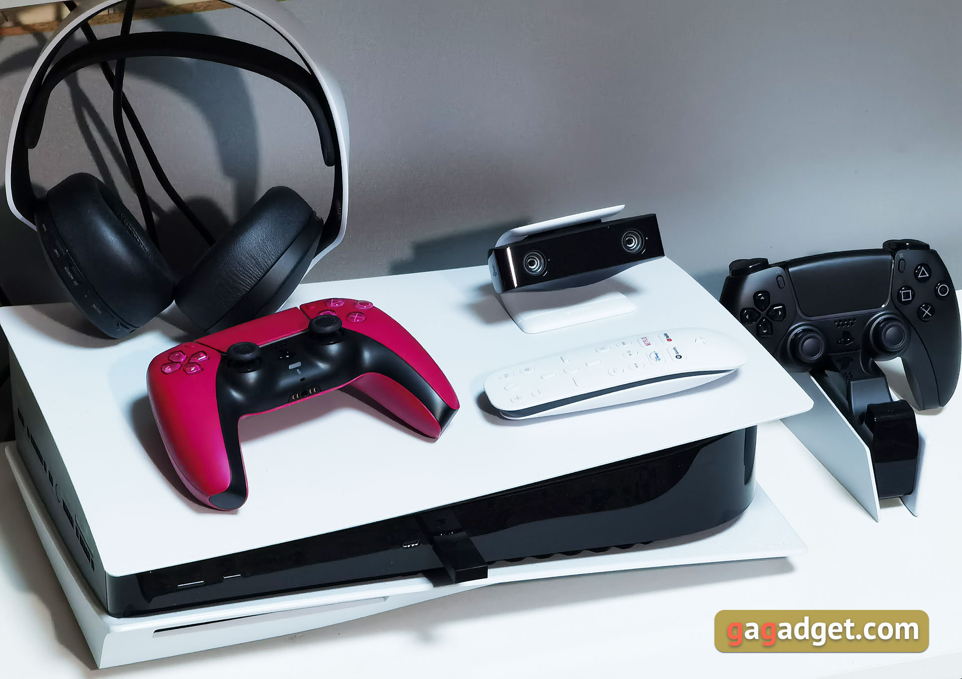 Accessori PlayStation 5: come rendere il gioco più confortevole