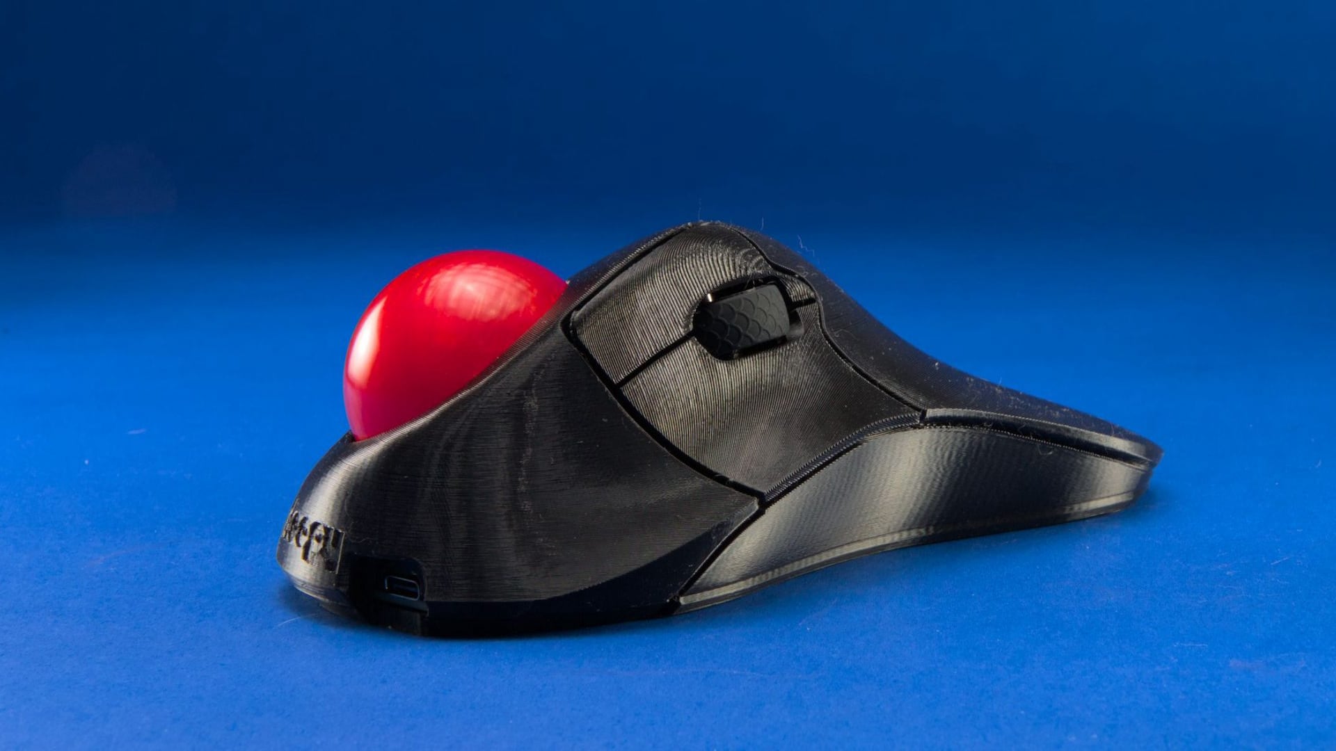 Ploopy Classic 2: una trackball ottica stampata in 3D che può essere acquistata per 145 dollari.-2