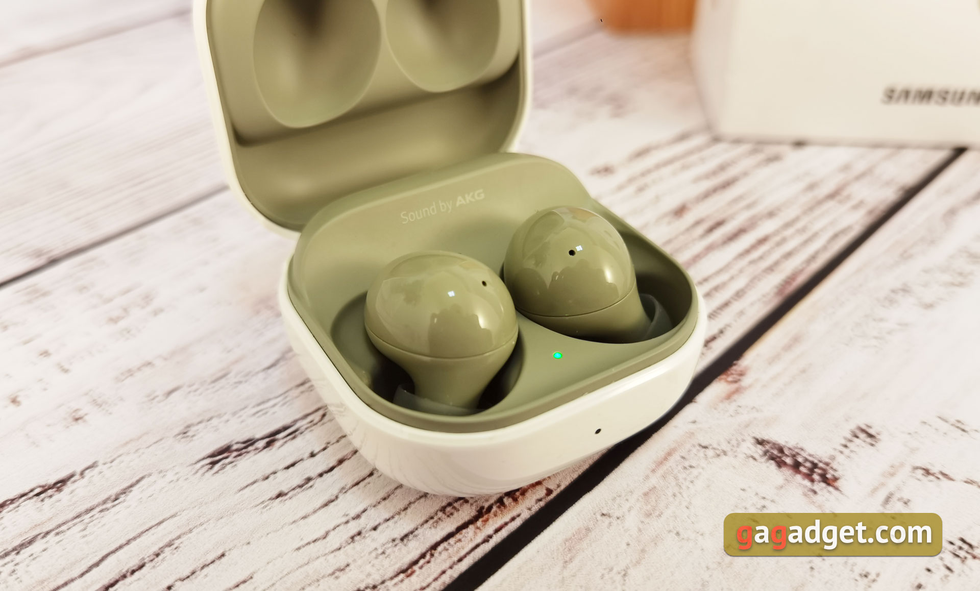 Samsung Galaxy Buds2 recensione: cuffie in miniatura TWS con cancellazione attiva del rumore-4
