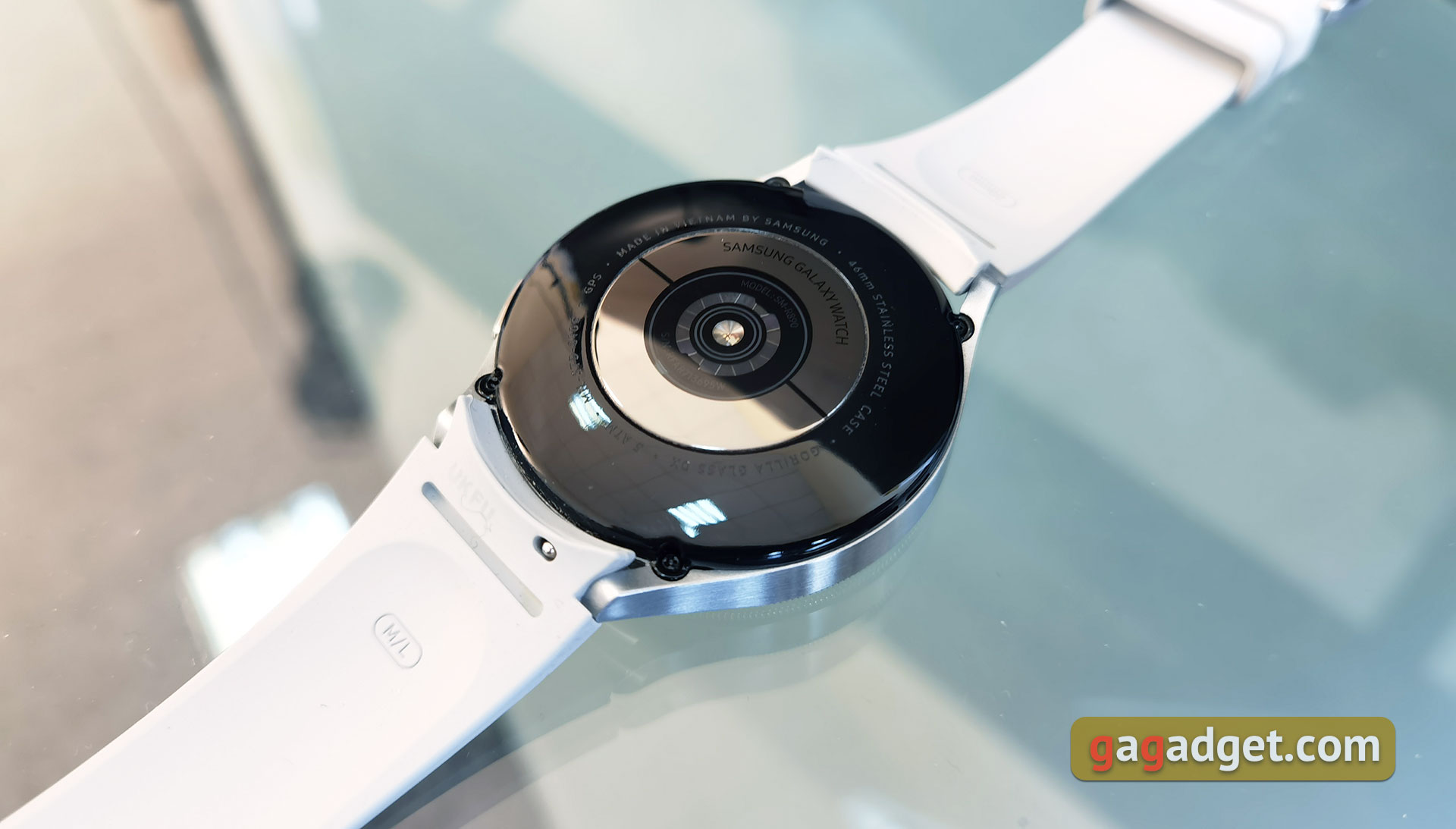 Recensione del Samsung Galaxy Watch4 Classic: finalmente con Google Pay!-10 Recensione del Samsung Galaxy Watch4 Classic: finalmente con Google Pay!-10