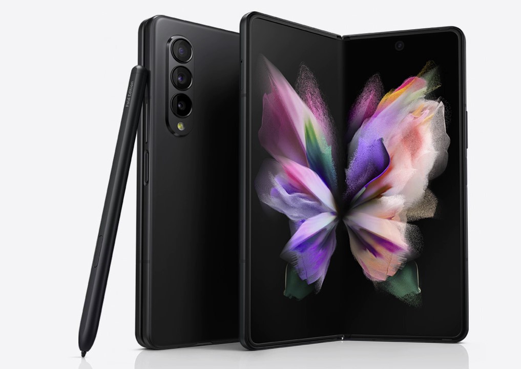 Schermo pieghevole Samsung Galaxy Z Fold4 per avere una piega meno evidente