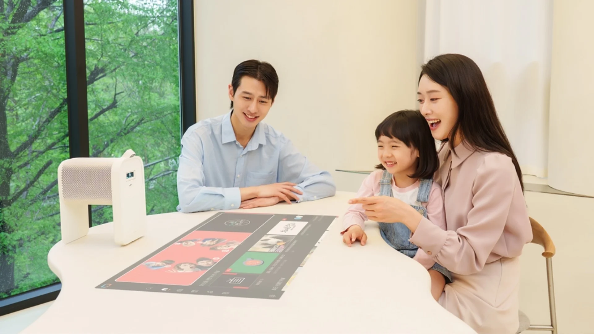 Samsung The Premiere 5 2025 Proiettore laser ultra-corto con interazione touch Samsung The Premiere 5 2025 Proiettore laser ultra-corto con interazione touch