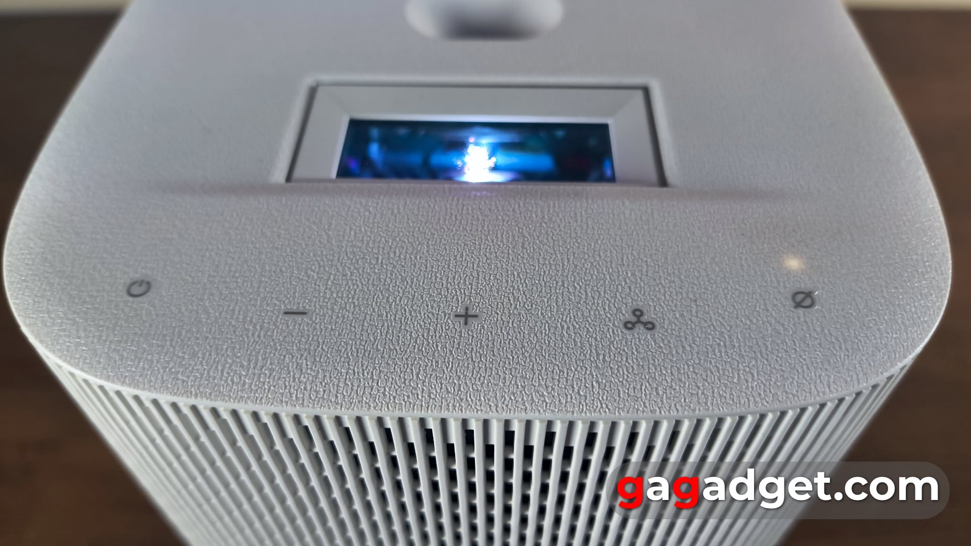 Ora la vostra scrivania è sensibile al tocco: recensione del proiettore laser interattivo Samsung The Premiere 5-8