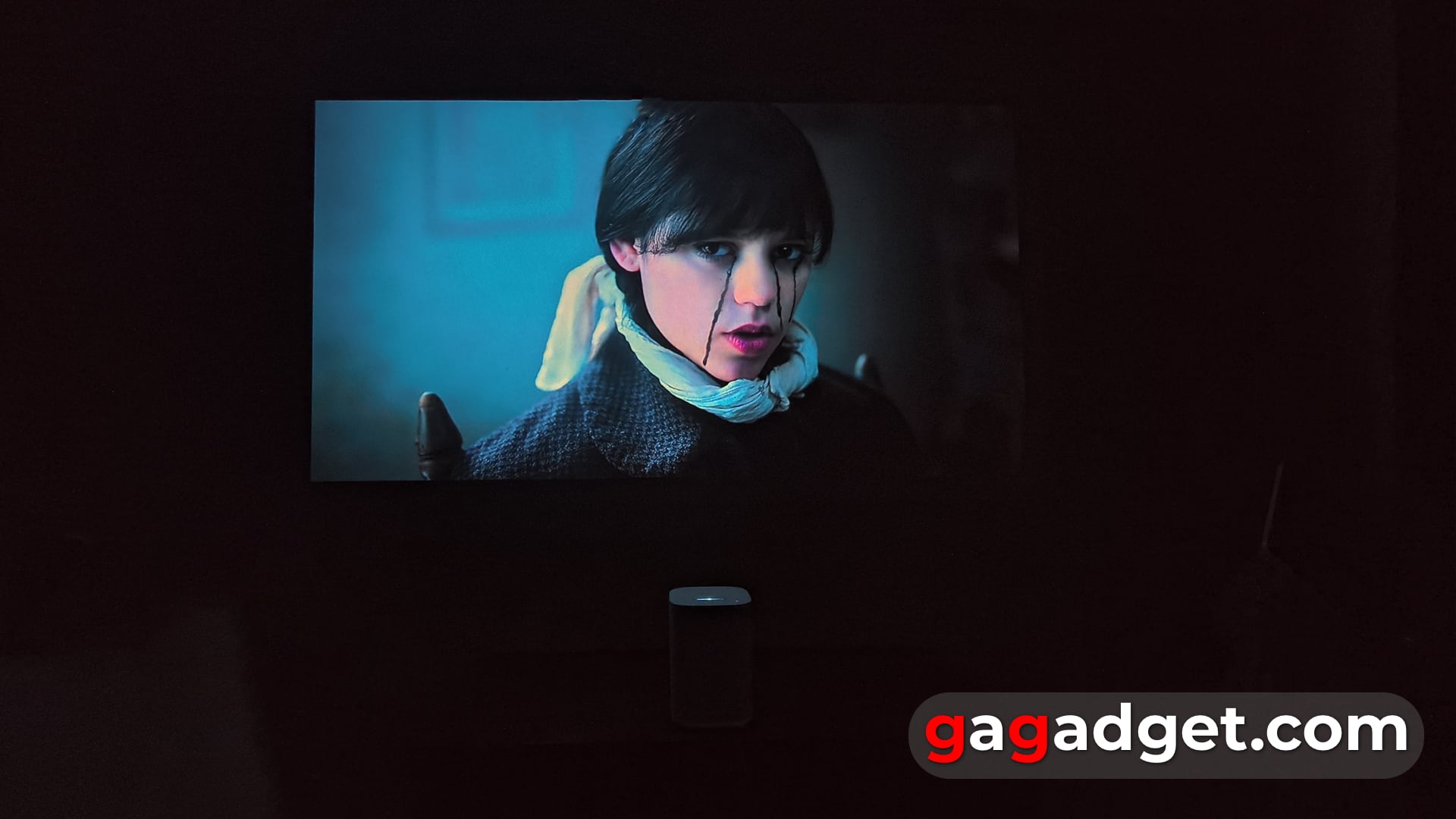 Ora la vostra scrivania è sensibile al tocco: recensione del proiettore laser interattivo Samsung The Premiere 5-49