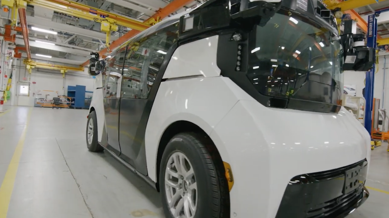GM interrompe la produzione del robotaxi Cruise Origin a causa della sospensione delle operazioni dei droni negli Stati Uniti GM interrompe la produzione del robotaxi Cruise Origin a causa della sospensione delle operazioni dei droni negli Stati Uniti