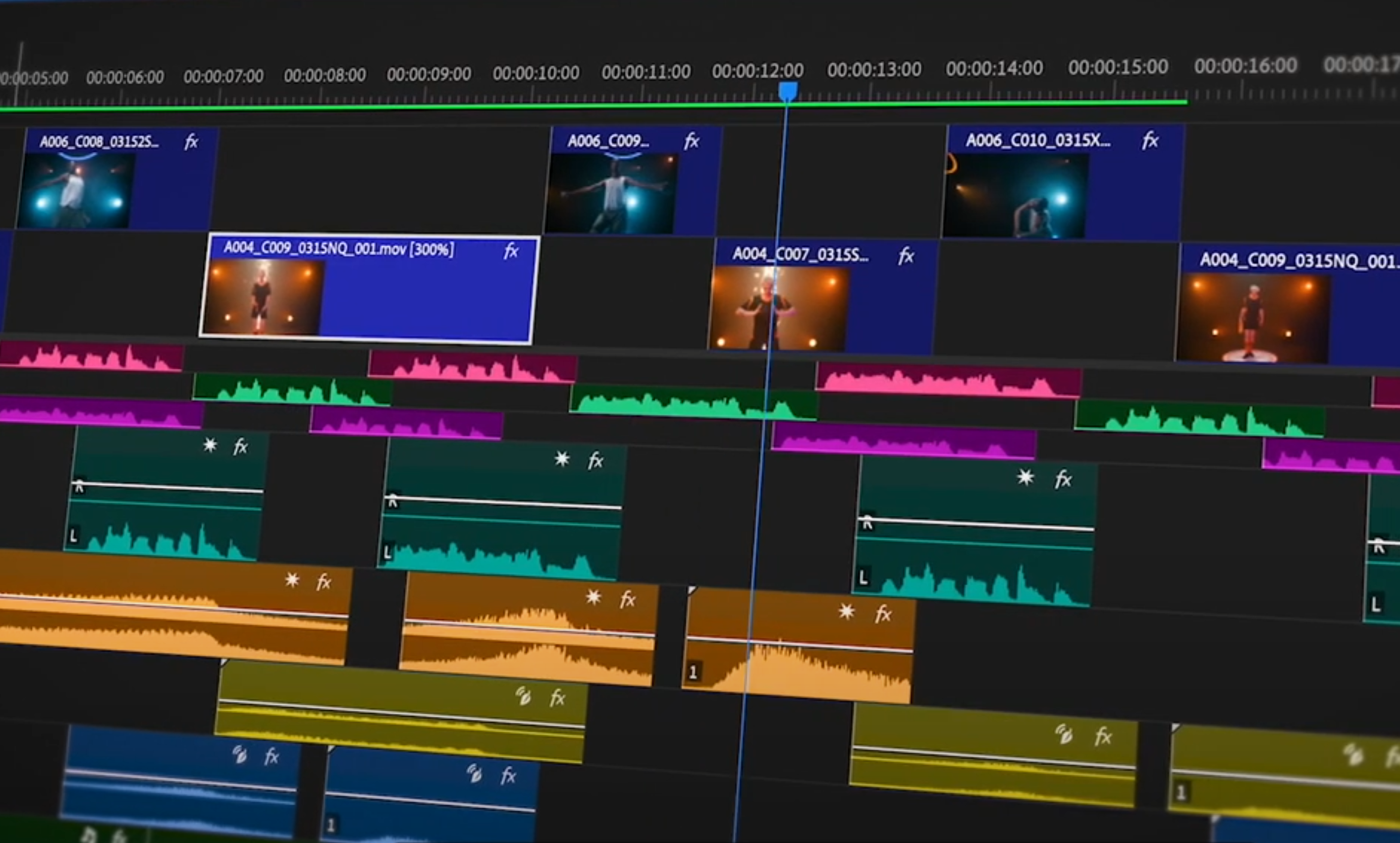 Adobe Premiere Pro ha nuove funzioni di editing audio potenziate dall'intelligenza artificiale Adobe Premiere Pro ha nuove funzioni di editing audio potenziate dall'intelligenza artificiale