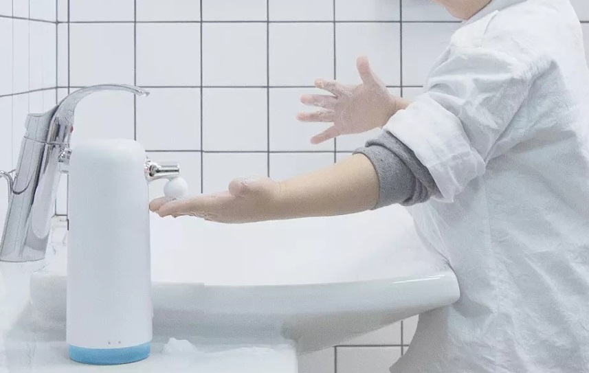 distributore di sapone senza contatto