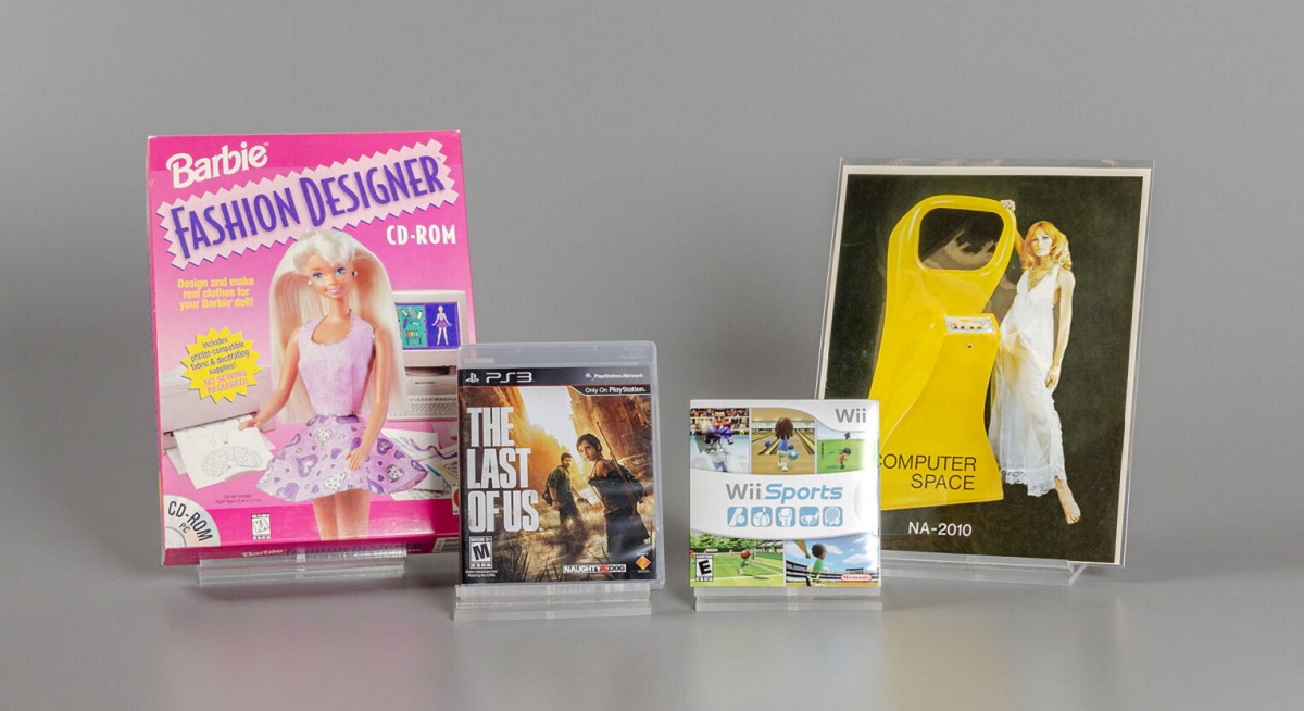 The Last of Us, Wii Sports, Computer Space e Barbie Fashion Designer sono stati premiati con un posto nella Hall of Fame dei videogiochi al The Strong Museum. The Last of Us, Wii Sports, Computer Space e Barbie Fashion Designer sono stati premiati con un posto nella Hall of Fame dei videogiochi al The Strong Museum.