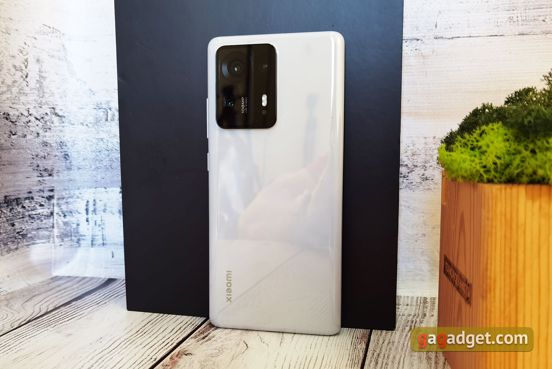 Xiaomi MIX 4 con i miei occhi: una fotocamera frontale sotto lo schermo che davvero non si vede-14 Xiaomi MIX 4 con i miei occhi: una fotocamera frontale sotto lo schermo che davvero non si vede-14