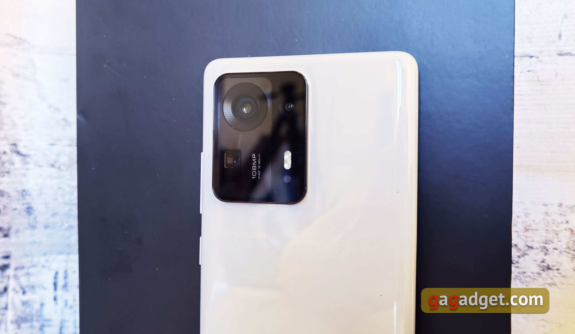 Xiaomi MIX 4 con i miei occhi: una fotocamera frontale sotto lo schermo che davvero non si vede-59 Xiaomi MIX 4 con i miei occhi: una fotocamera frontale sotto lo schermo che davvero non si vede-59