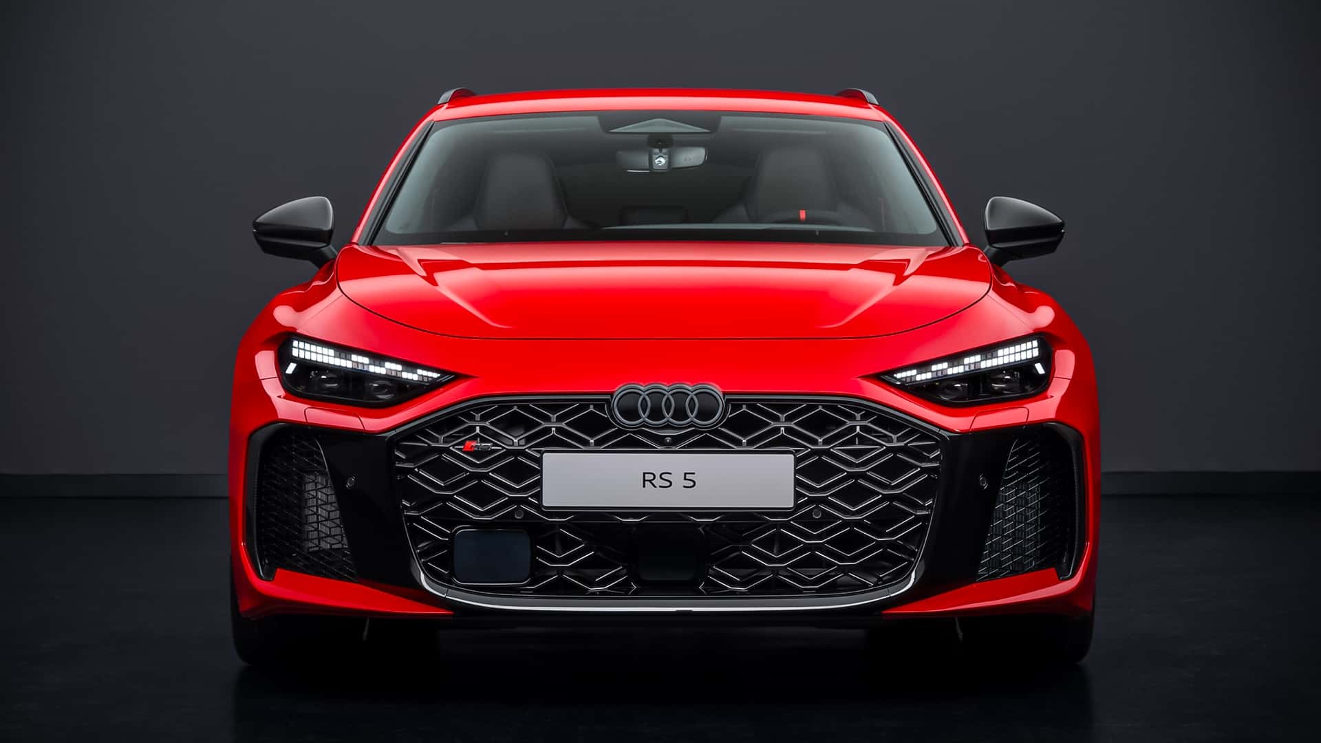 Audi RS5 Avant 2026 vista frontale