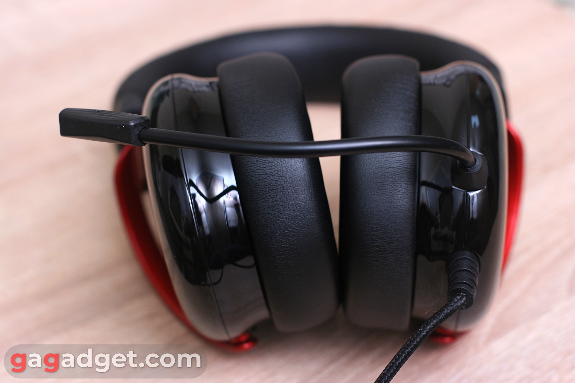 Vista dal basso di Haylou HexStorm G1