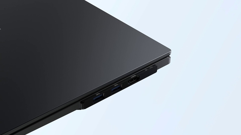 Un altro angolo di Schenker Element 16